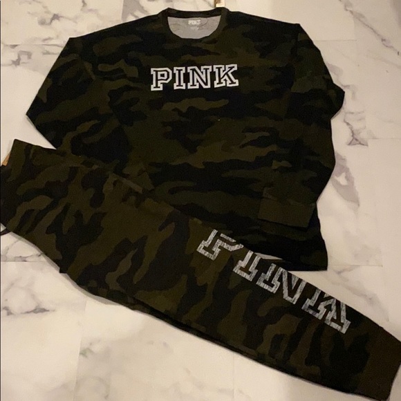 Pink set medium for women